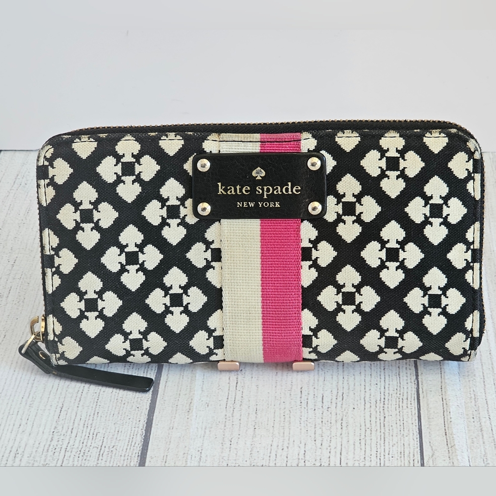 Kate Spade New York Classic Spade Mona Hobo Bag & Neda Wallet - Picture 10 of 16